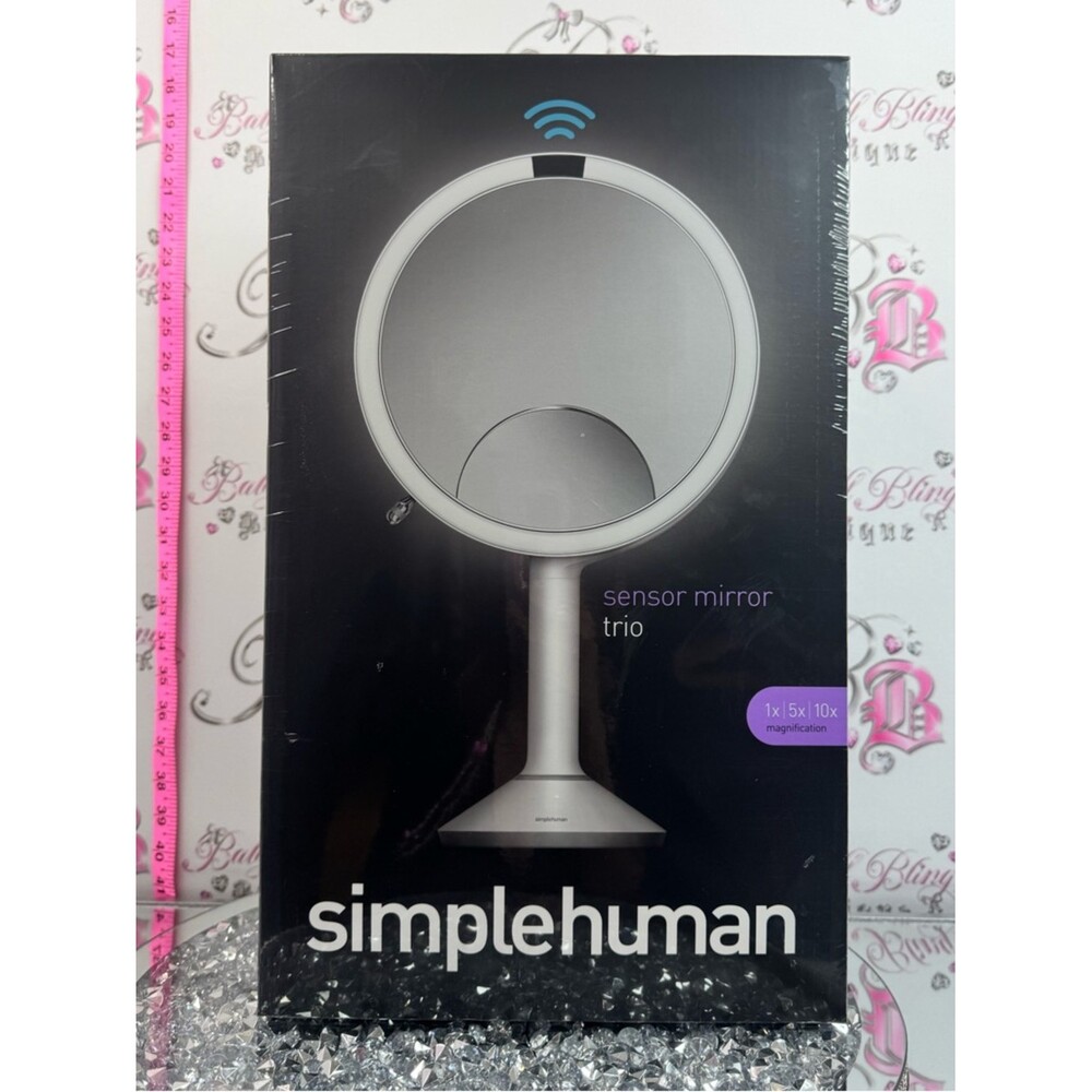 simplehuman mirror Silver/Gray Sensor Mirror Trio - Illuminated Vanity Mirror